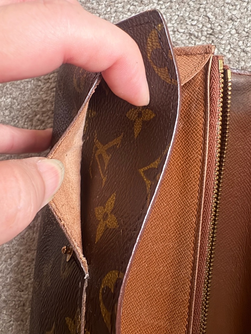 Auth Louis Vuitton Monogram Sarah wallet - Picture 8 of 14
